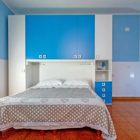 Vibrant Apartment In Giulianova Near The Centre * Giulianova
