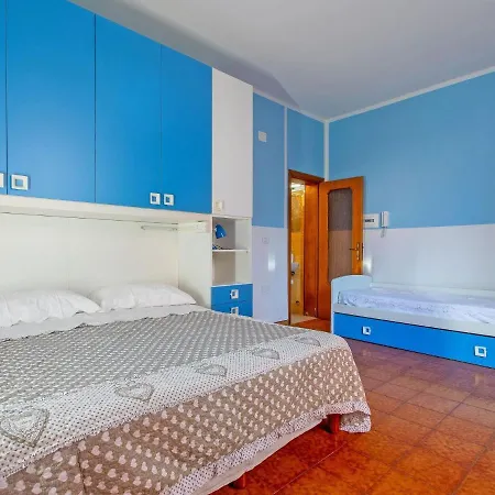 Vibrant Apartment In Giulianova Near The Centre Apartmán *