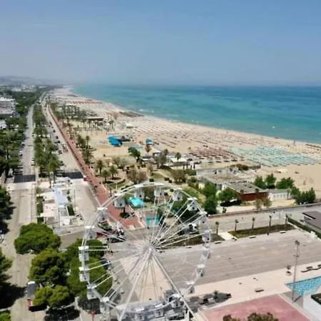 Apartmán Vibrant Apartment In Giulianova Near The Centre Giulianova